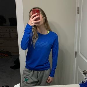 Lululemon NWOT swiftly breeze long sleeve